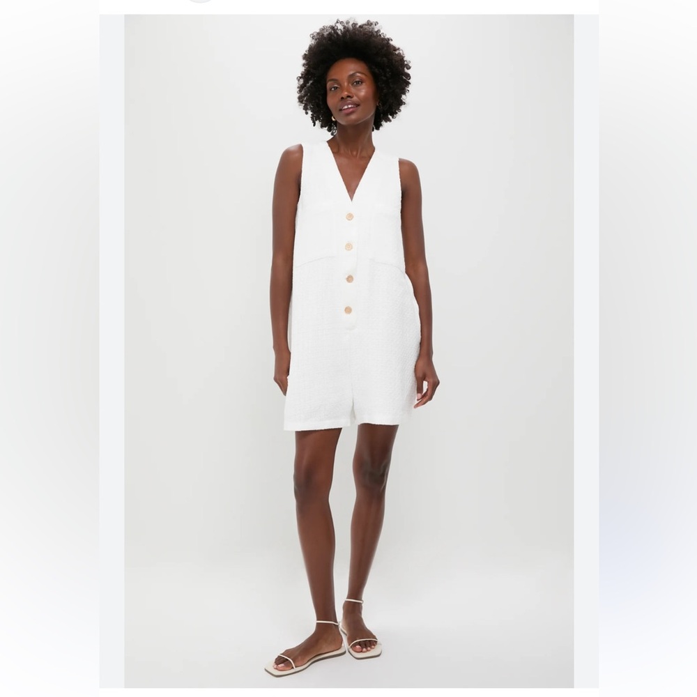 NWT Tuckernuck  White Textured Myla Romper size Medium NWT - Picture 13 of 13